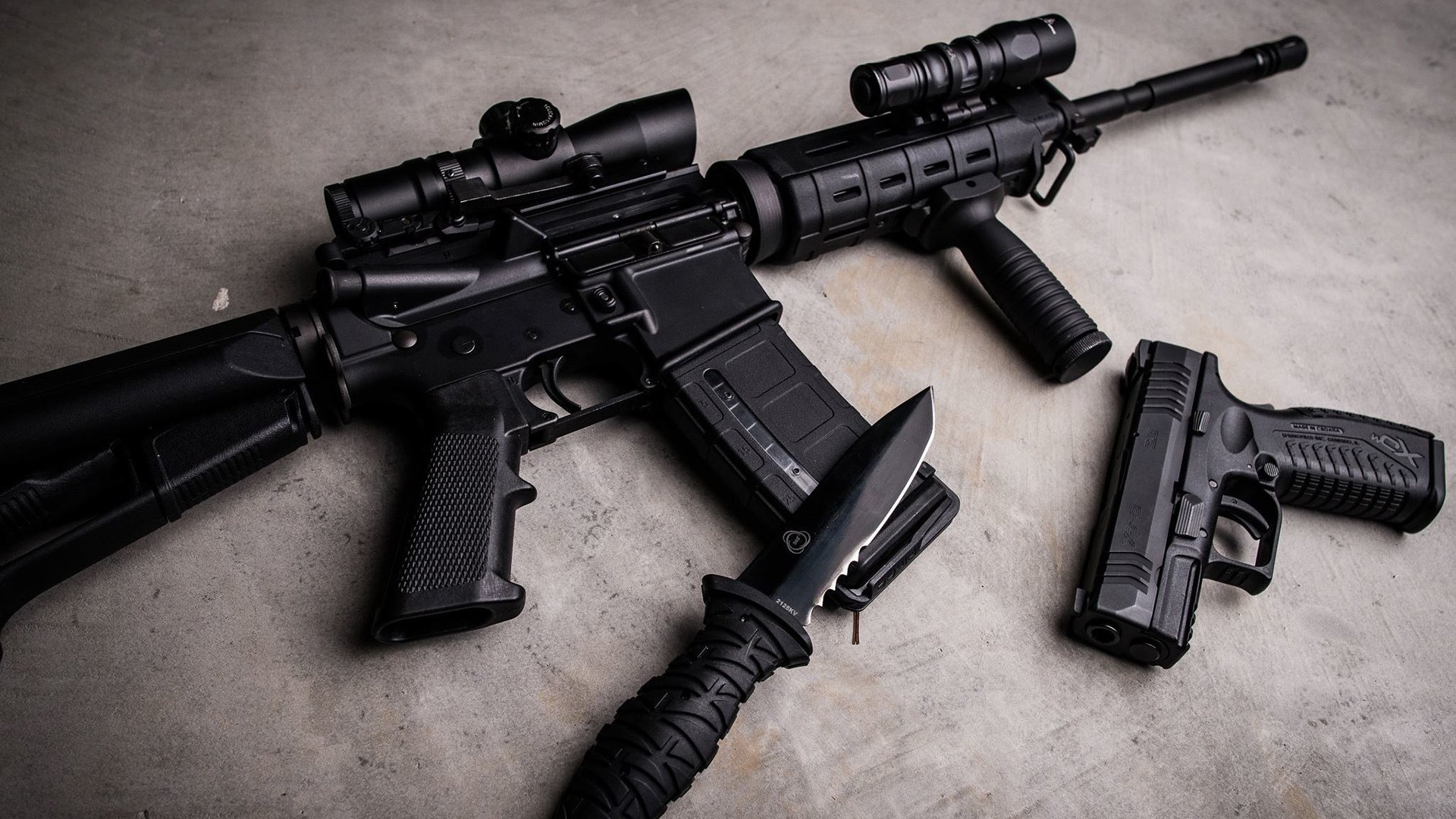 爱游戏官网-传统民俗运动——高跷比赛热火朝天，民间高跷会