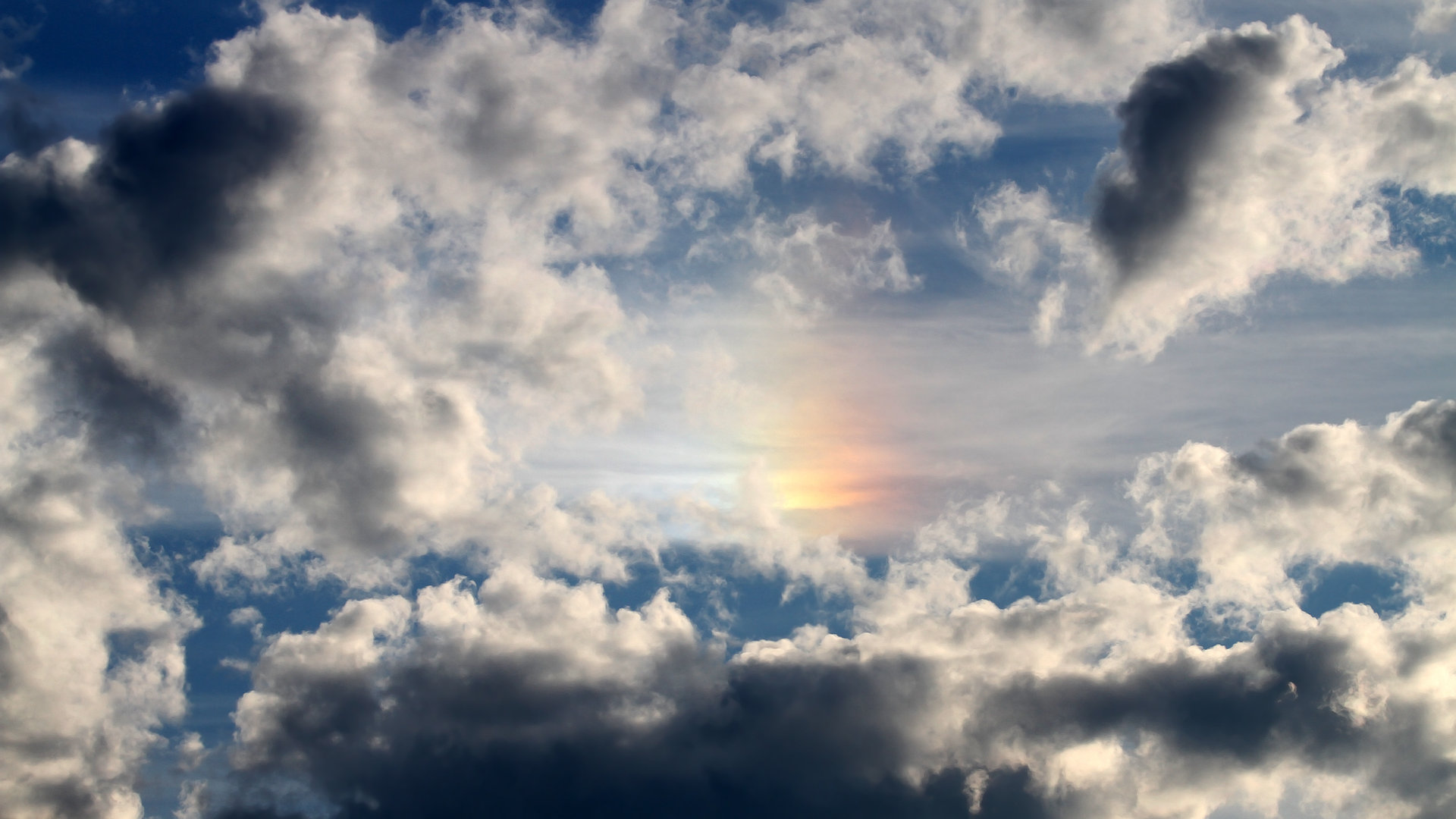 AYX SPORTS-国米锋线组合效率提升，国米出神锋